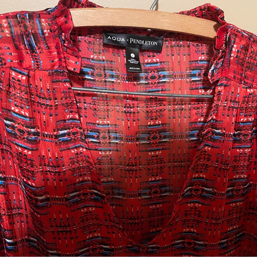 Beautiful Aqua Blouse By Pendleton. - image 3